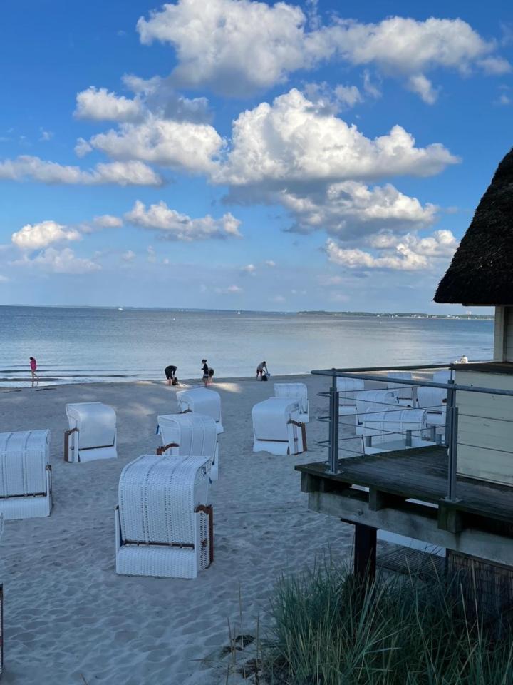Traumhaftes Familiendomizil In Scharbeutz - Strand 500M, Kostenlos Parken, Garten Luaran gambar